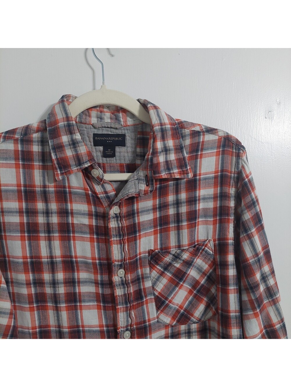 Banana Republic Men's Medium Plaid Button-Up Shirt 100% Cotton